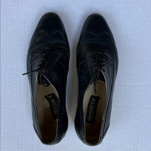 Mezlan Black Leather Wingtip Oxfords